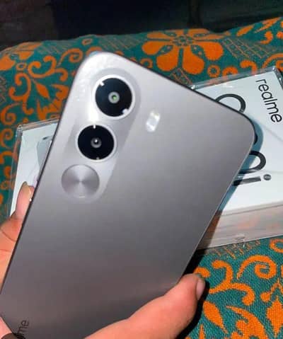 realme c 100
