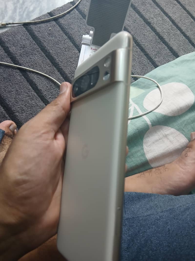 Google Pixel 8 Pro 3