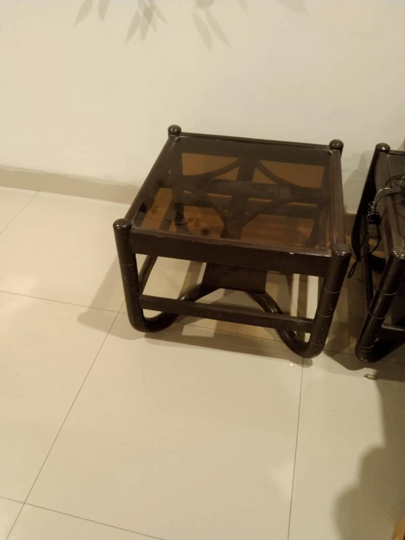 centre table with 2 side tables 1