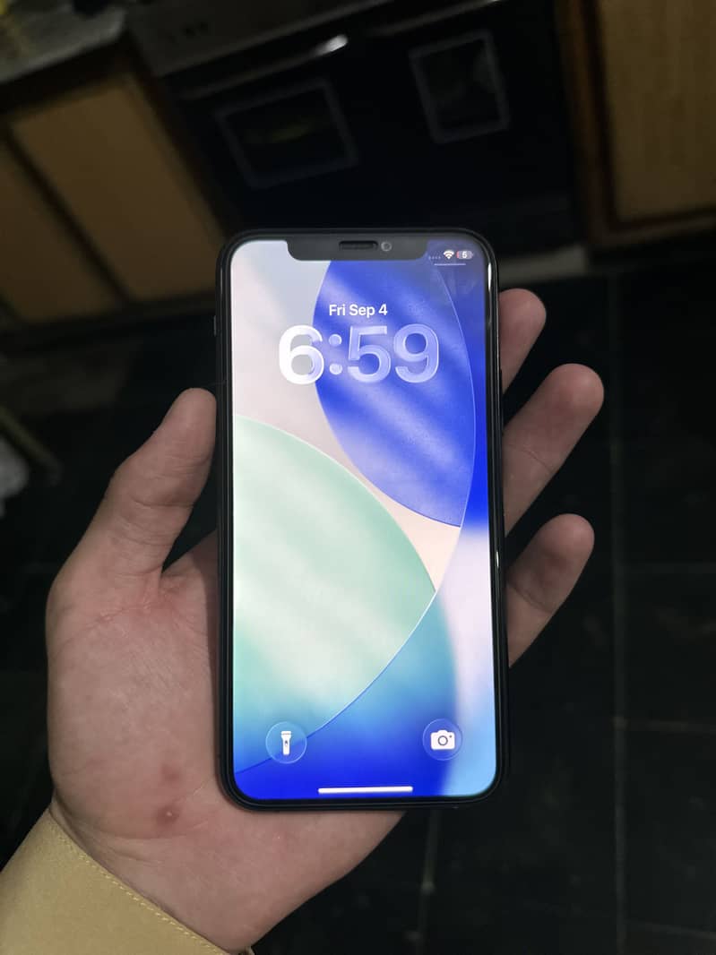 Apple iPhone 11 Pro 6