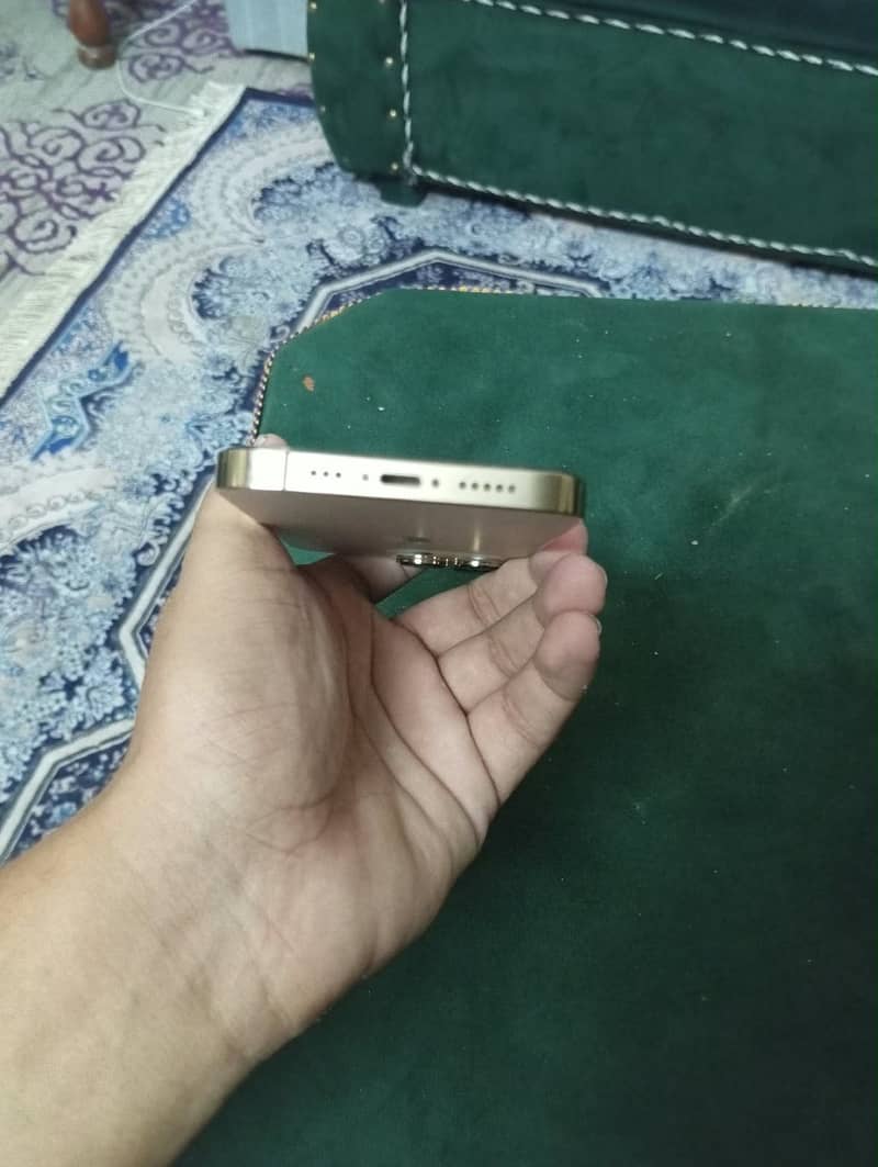Apple iPhone 13 Pro 3