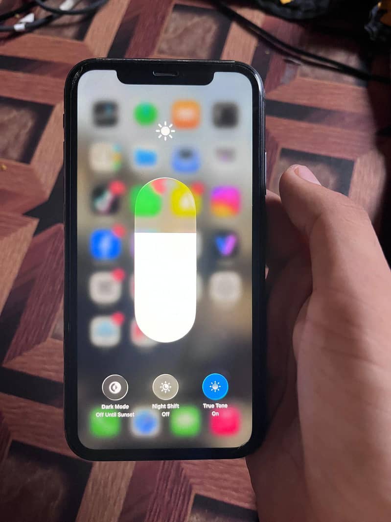 Apple iPhone 11 6