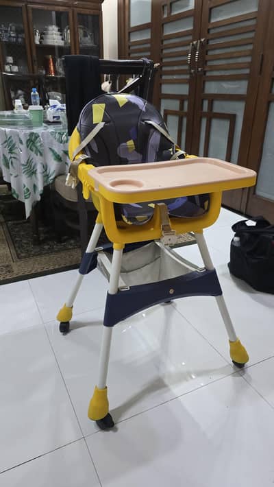Eating highchair. used but in excellent condition
