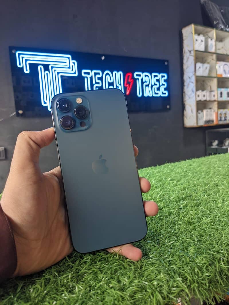 Apple iPhone 12 Pro 3
