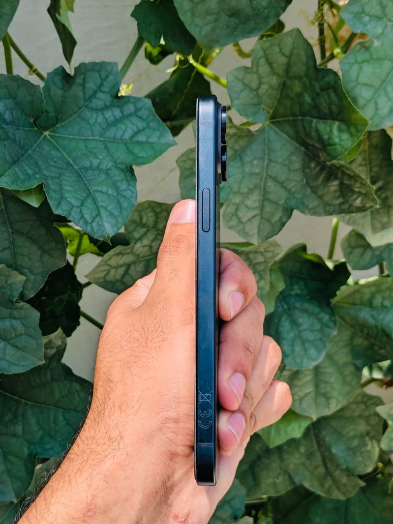 Apple iPhone 15 plus 1