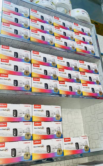 CCTV CAMERAS 4CHANNEL DVR 4CAMERAS C+M WIRE COIL80METER COMPLETE3500
