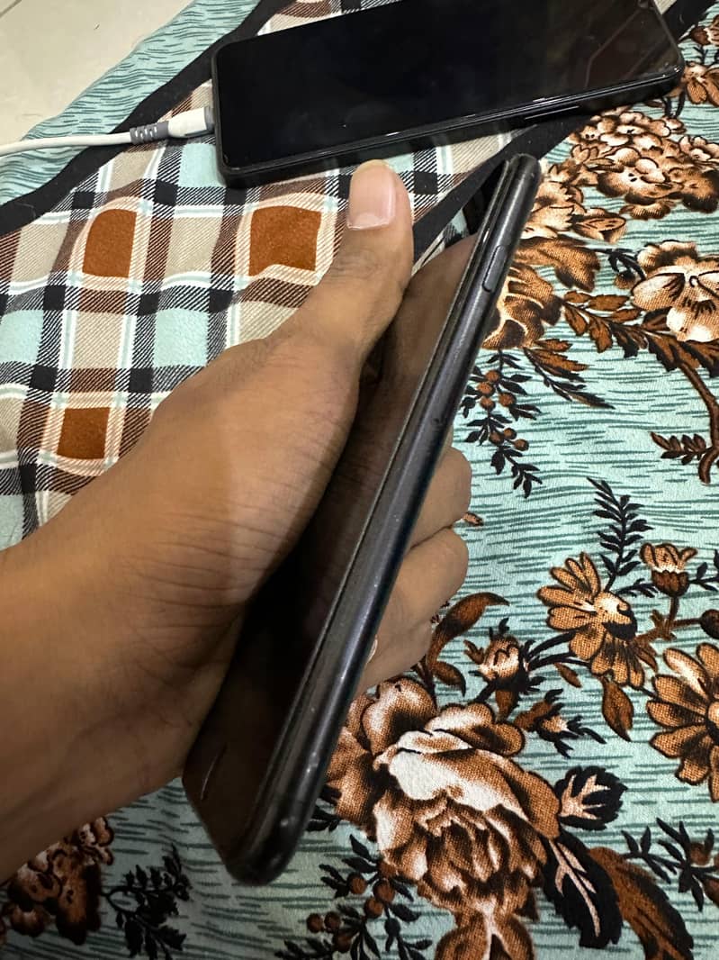 Apple iPhone SE 1