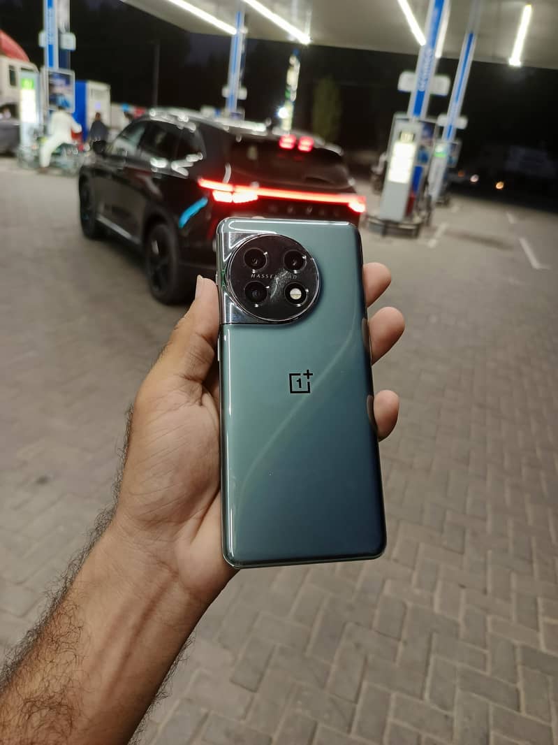 One Plus 11 1