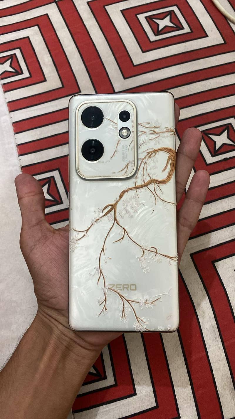 Infinix Zero 30 0