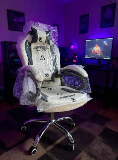 Chairs/ Office Chairs/ Computer Chairs/ Ergonomic Chairs