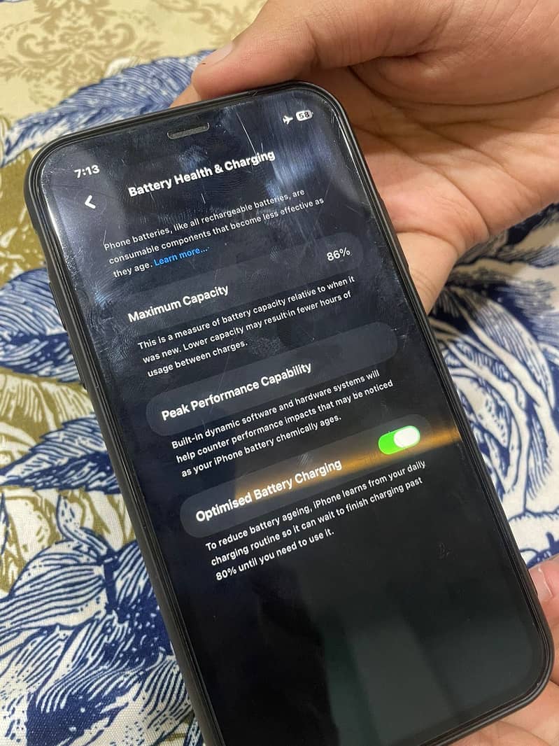 Apple iPhone 11 0
