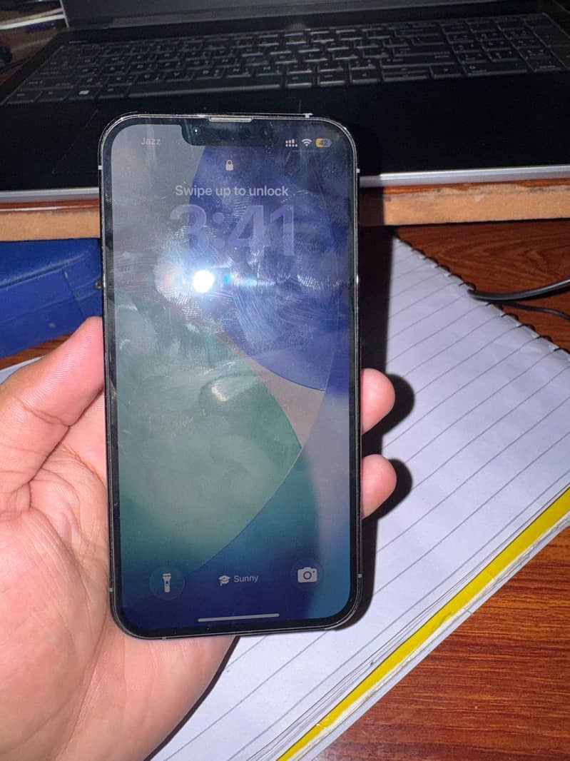 Apple iPhone 13 Pro 3