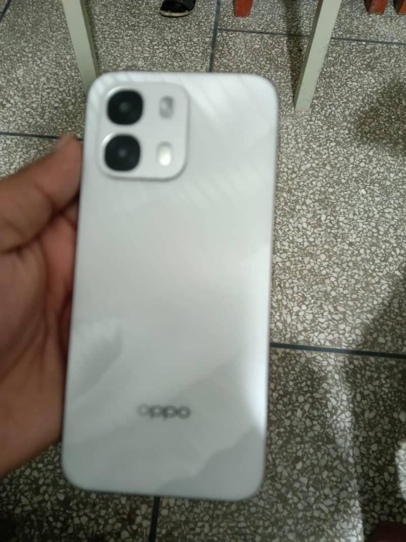 OPPO A6s 1