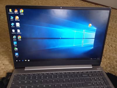 Lenovo Xiaoxin 7000-15AST