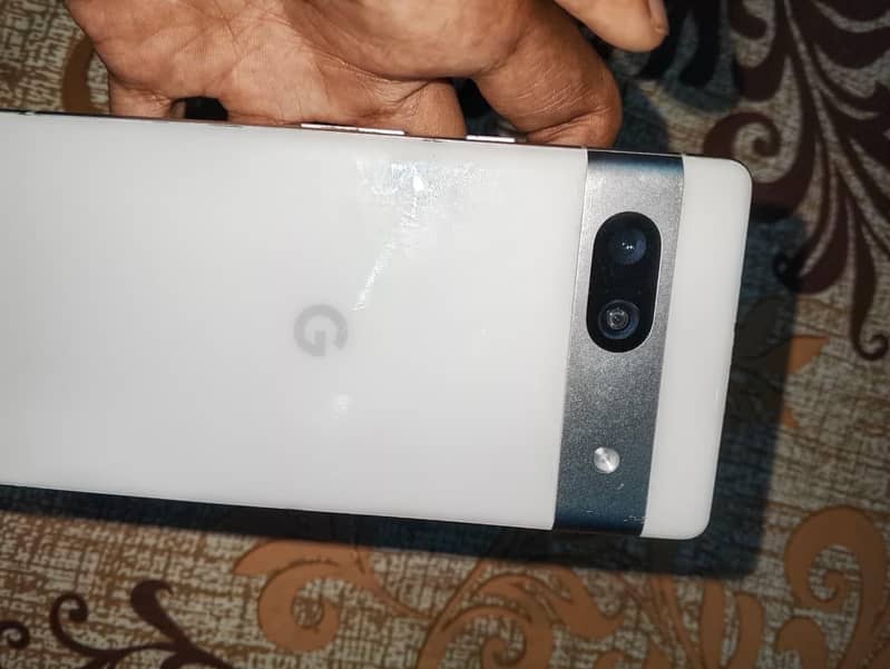 Google Pixel 7a 5