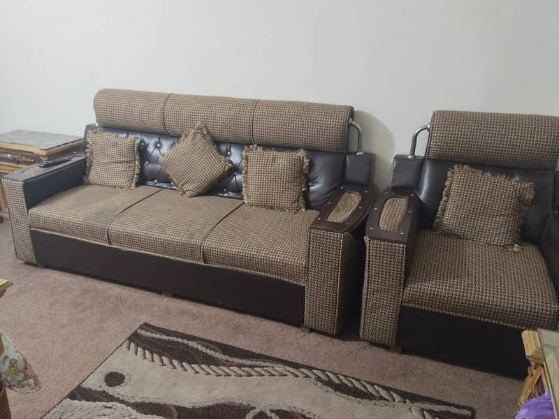 5 Seater Sofa 5