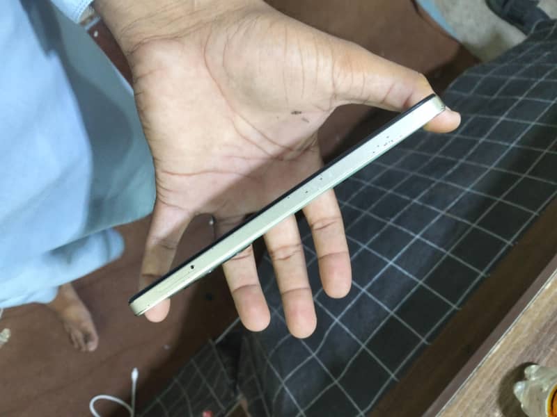 Tecno Spark 20C 2