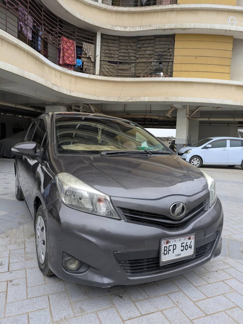vitz model 2013 reg 2016 0