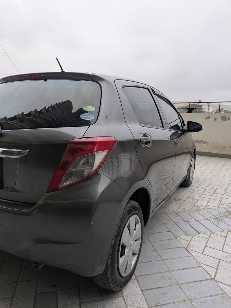 vitz model 2013 reg 2016 5