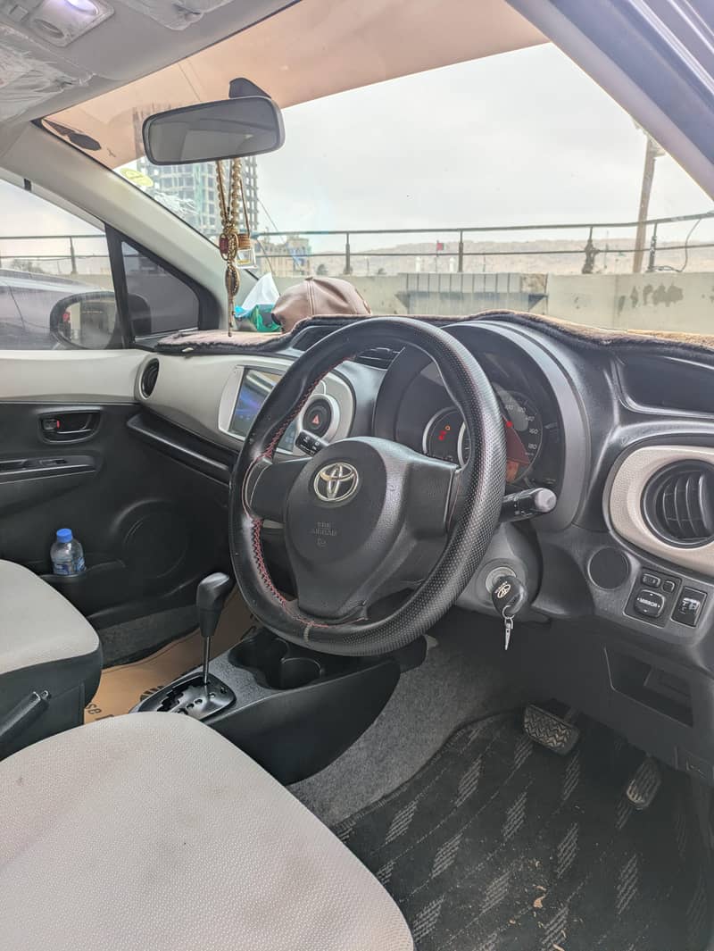 vitz model 2013 reg 2016 9