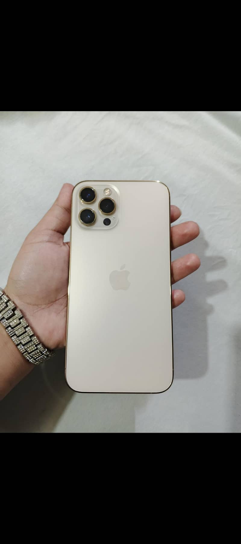 Apple iPhone 12 Pro Max 1
