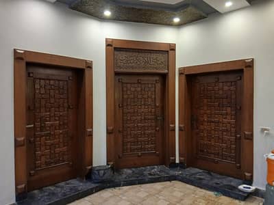 10 Marla Triple Storey House For Sale In LDA Avenue 1 Block M Lahore | 9 Bed | 10 Bath | Ideal For 3 Families
