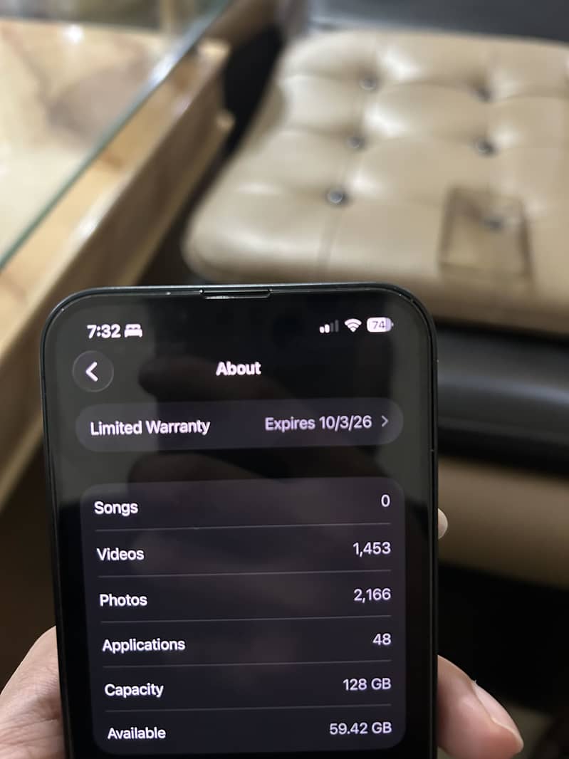Apple iPhone 13 2
