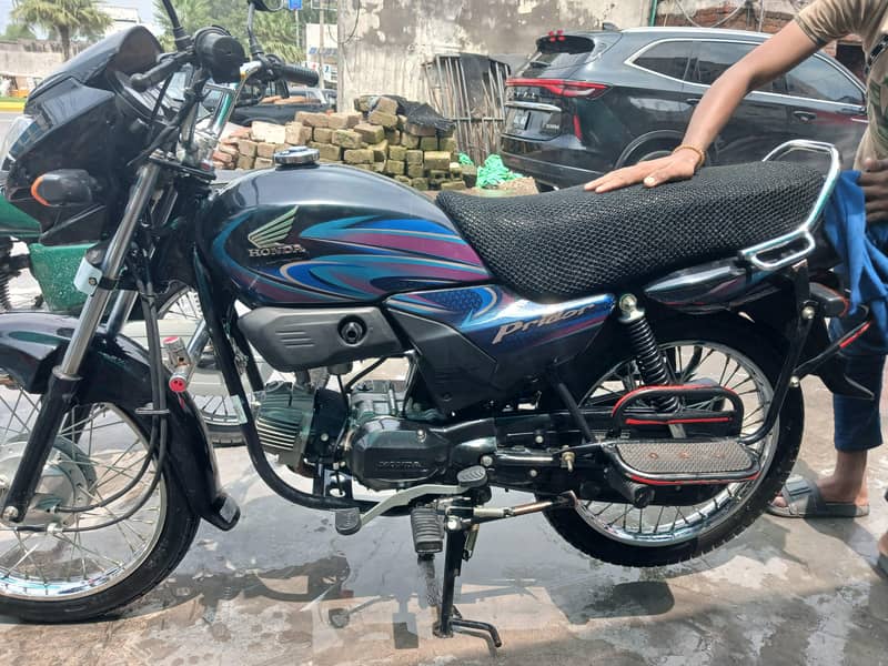 بالکل اوکے ہیں میرے نام پر ہے 0