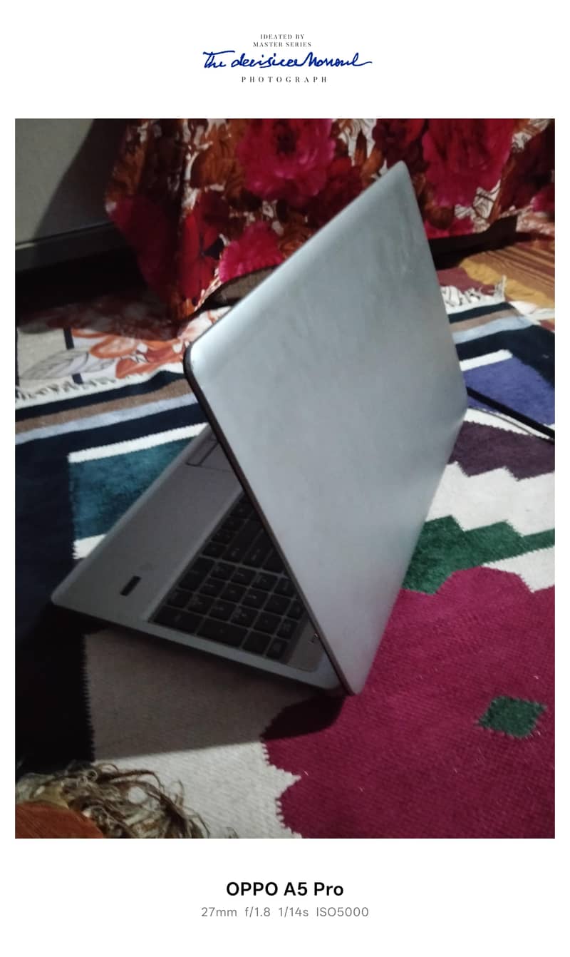 Hp laptop eitbook 2