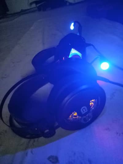 PC Gaming Headphone. Both headphone Rs. 5000