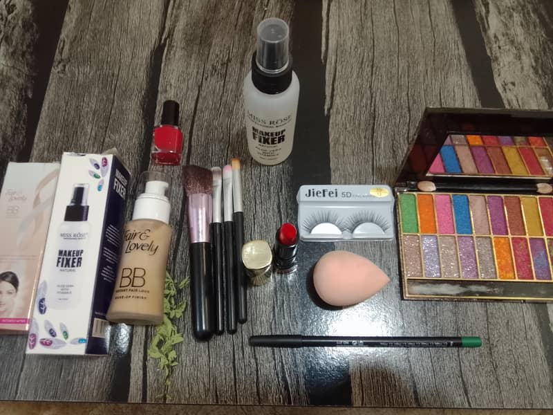 Makeup Complete Deal Set 0