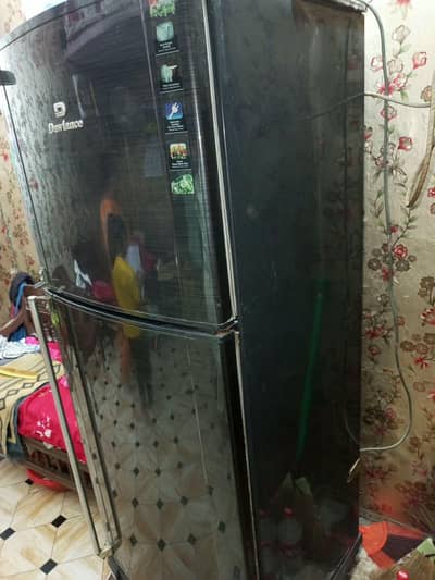 Dawlance invertor 10/10 condition with original gas and accessories