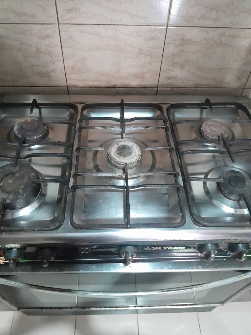 cooking range 2