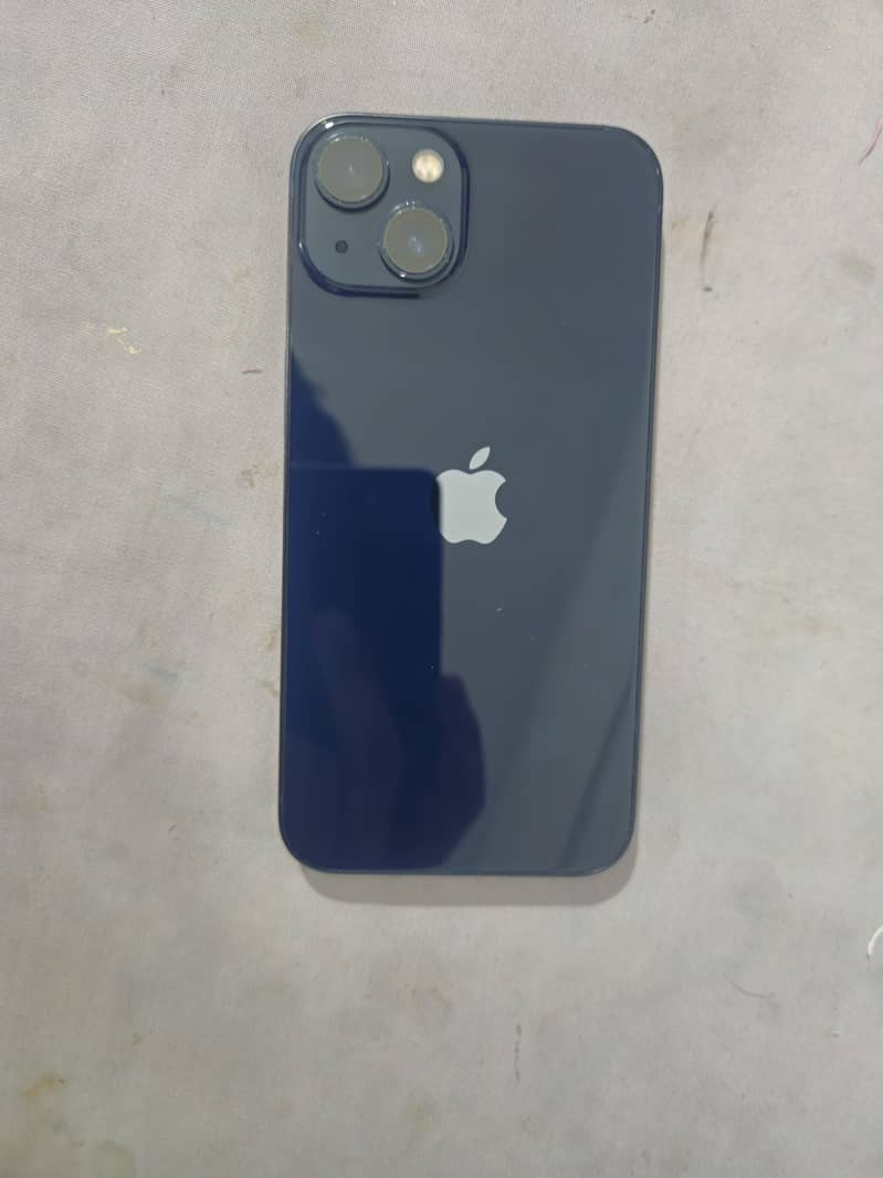 Apple iPhone 13 0