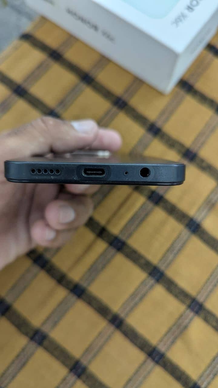 Honor x6c 6