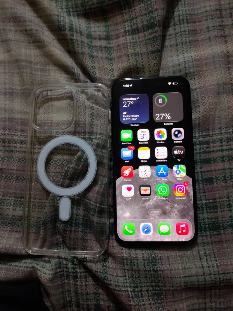 Iphone 14 pro max 4