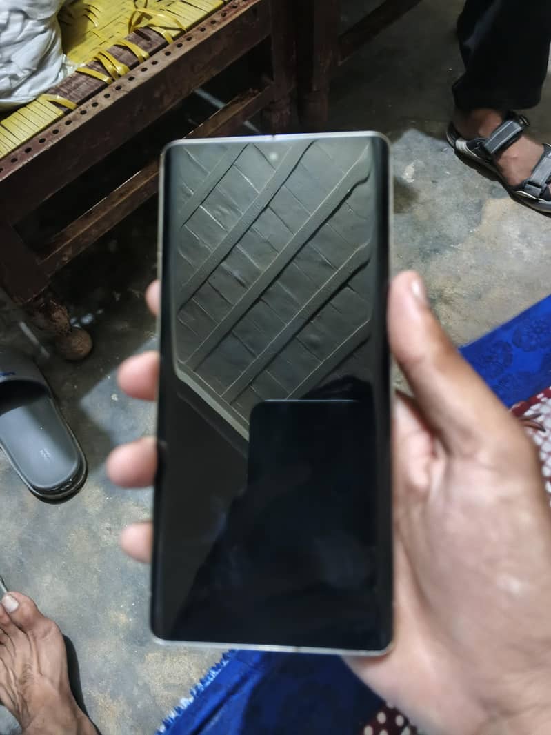 Google Pixel 7 Pro 6