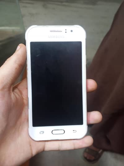 Samsung Mobile J1 Ace