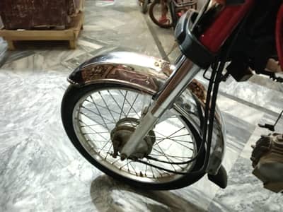 Honda CD70 Model 2022/23 hai