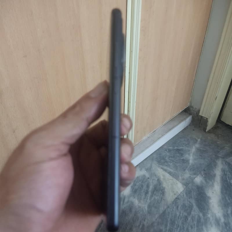 One Plus 12R 4