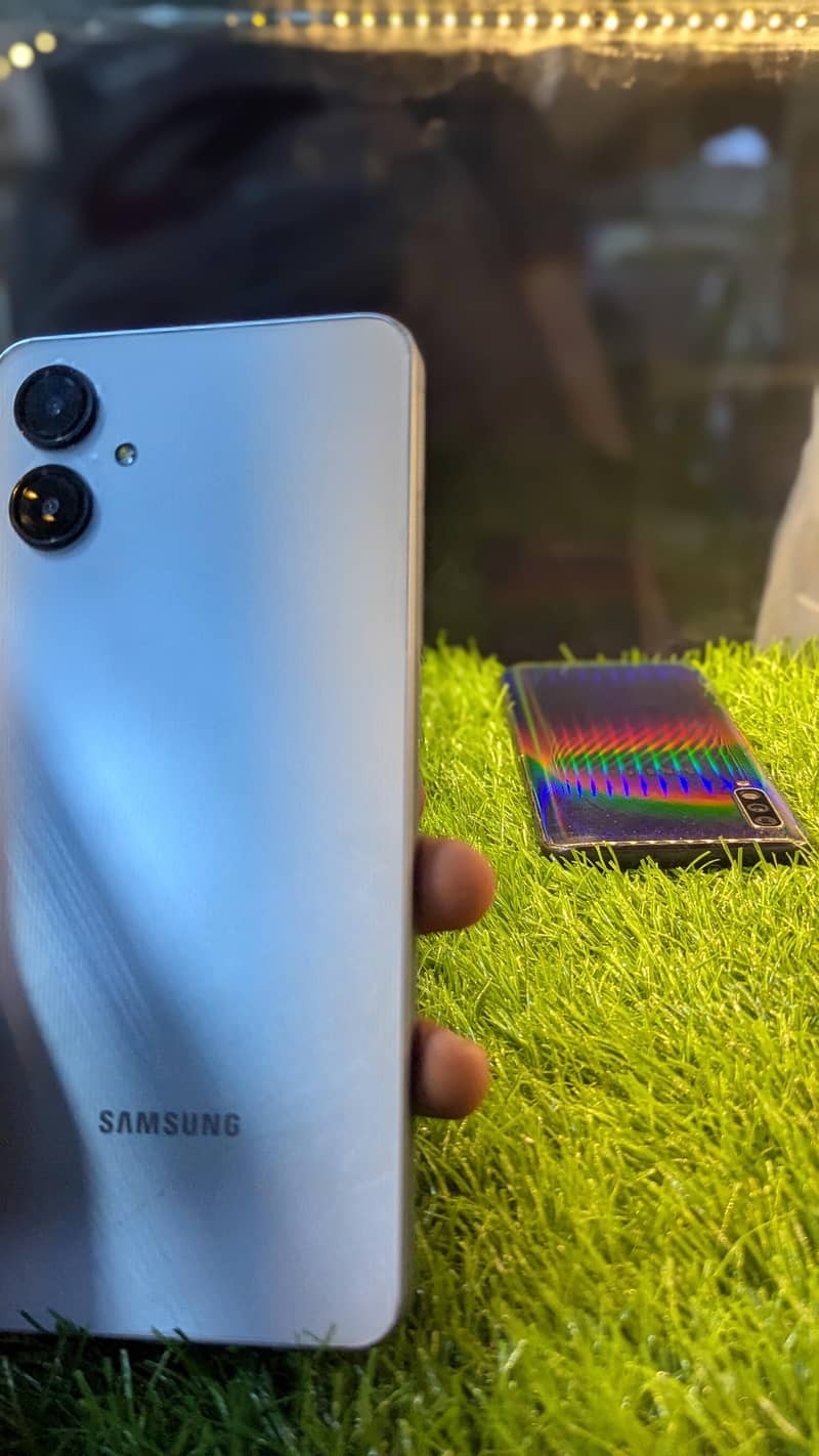 Samsung Mobile A06 10