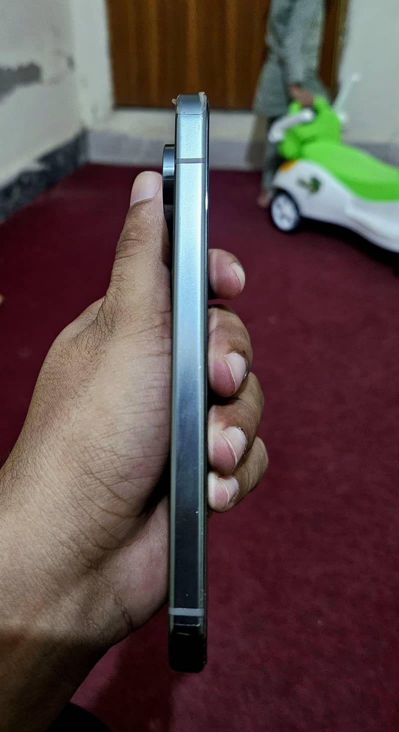 Google Pixel 9 Pro 2