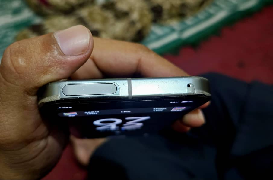 Google Pixel 9 Pro 4