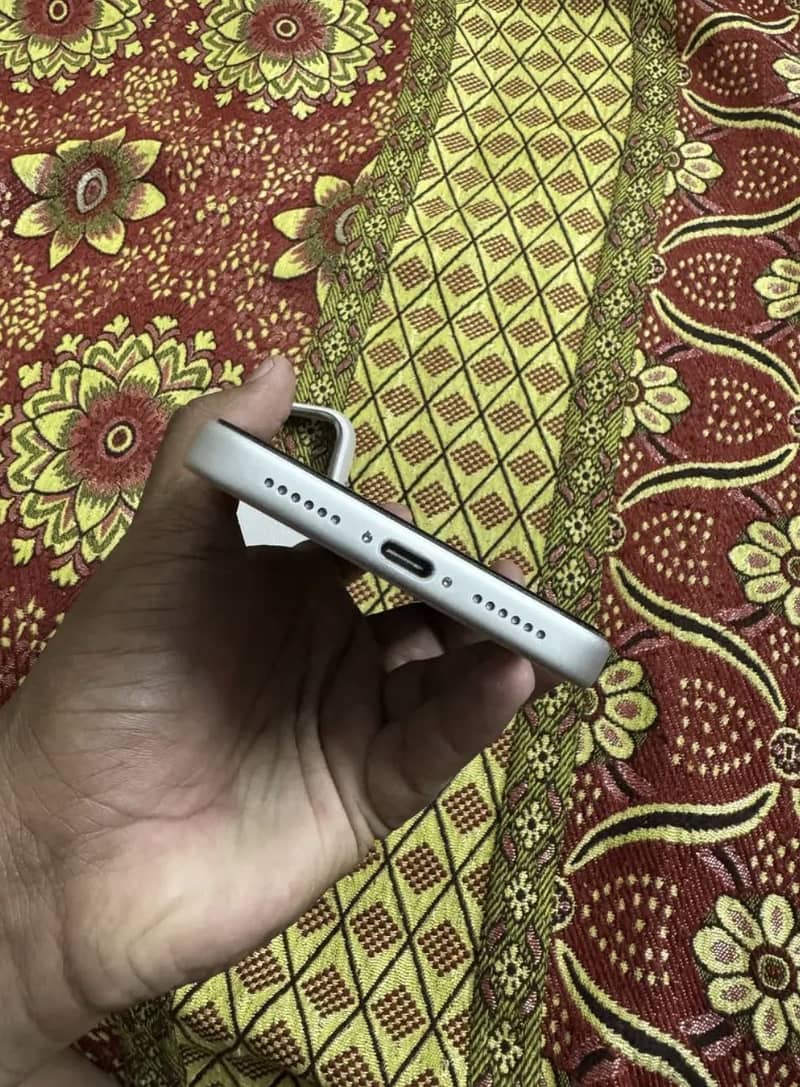 Apple iPhone 17 Pro Max 1