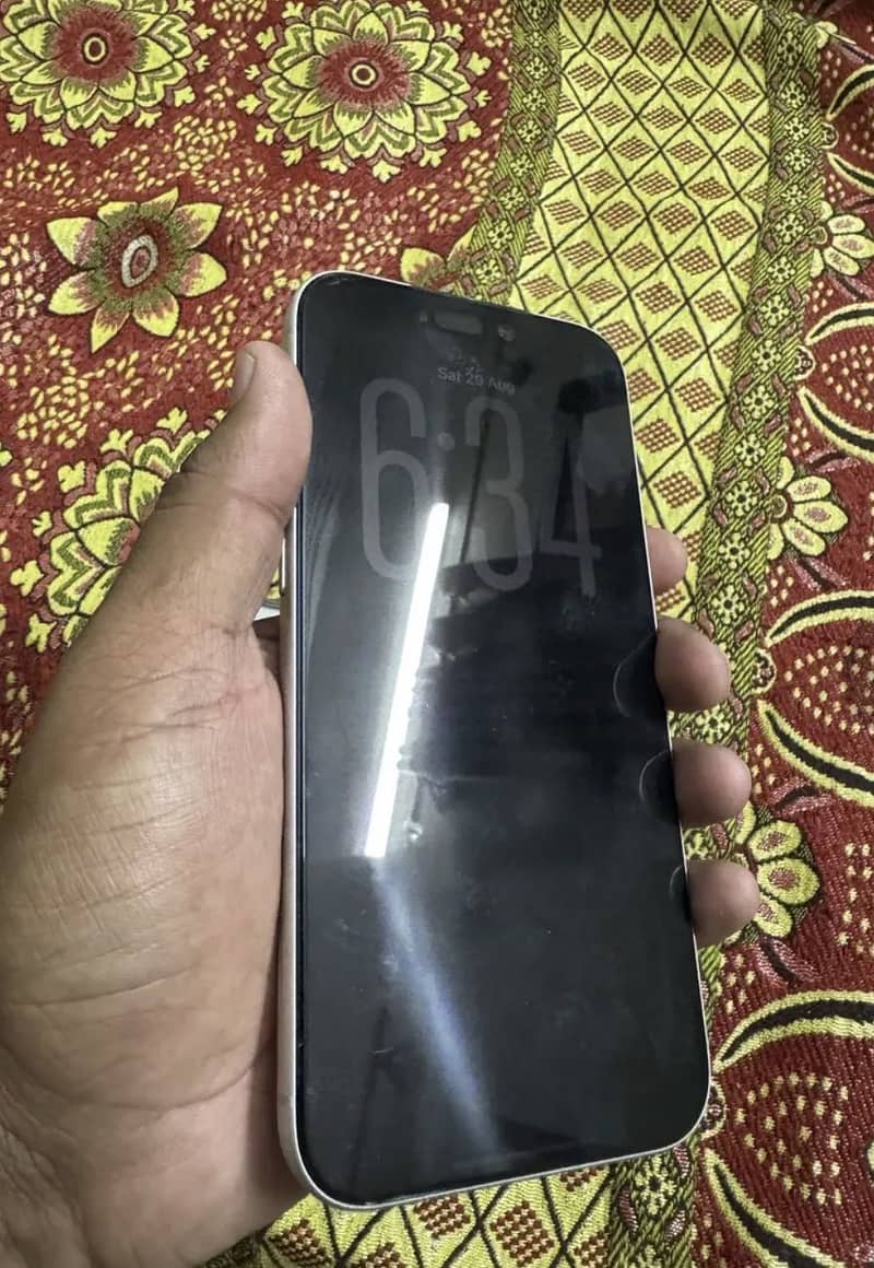 Apple iPhone 17 Pro Max 3