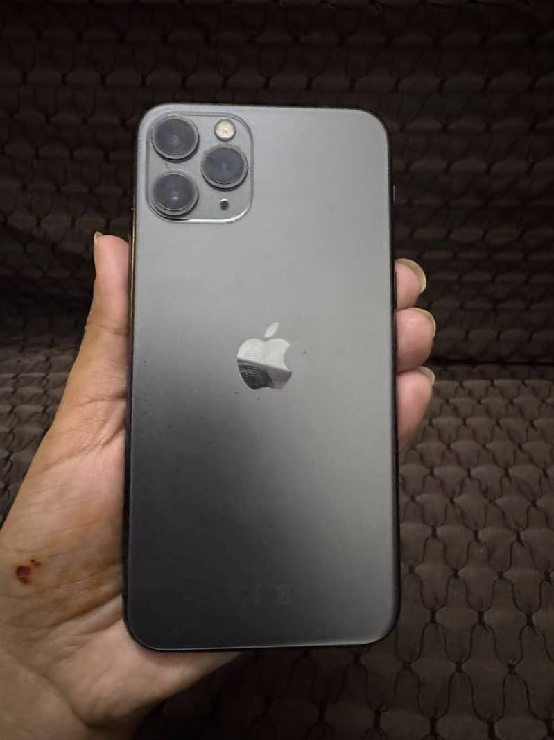 Apple iPhone 11 pro 2