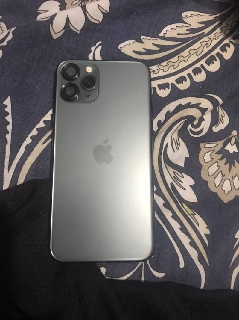 Apple iPhone 11 Pro 1