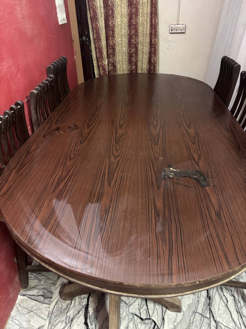 Dinnig table 4