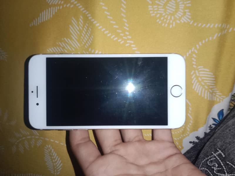 Apple iPhone 6 0