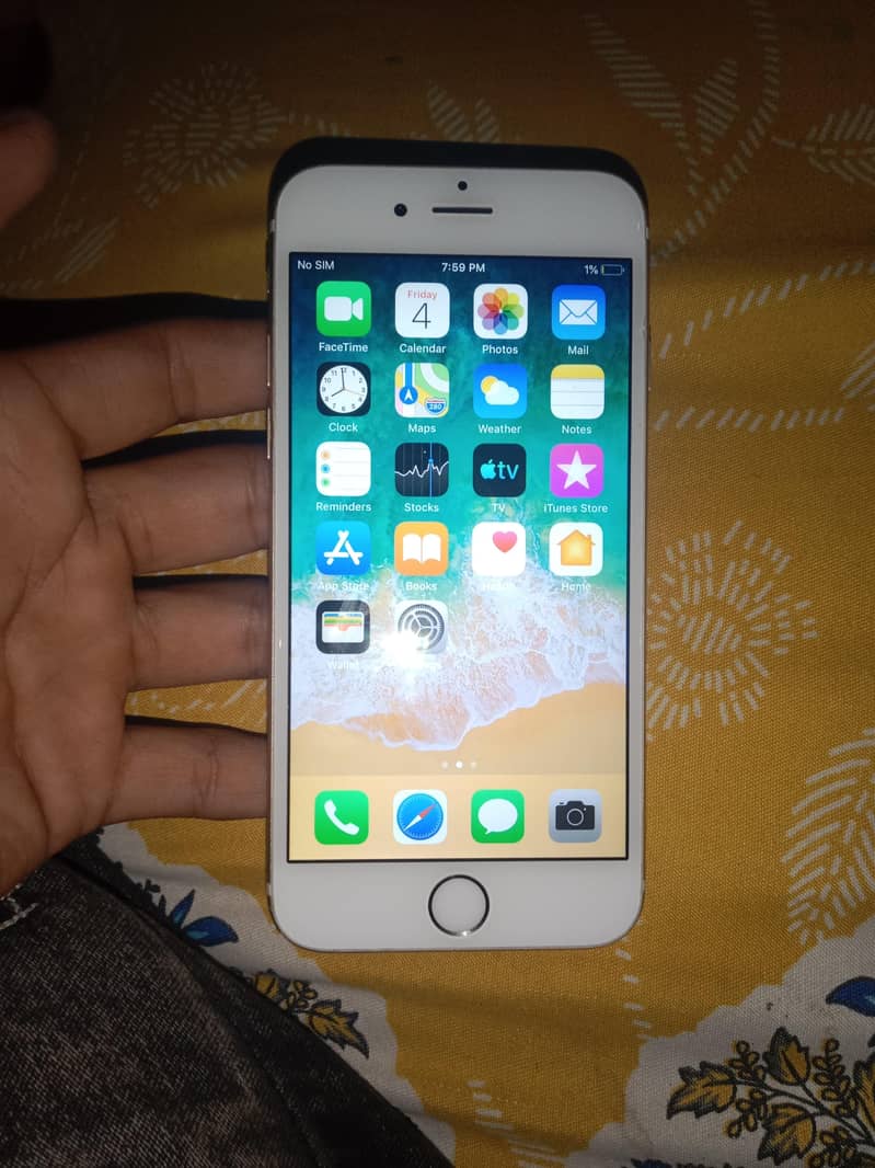 Apple iPhone 6 6